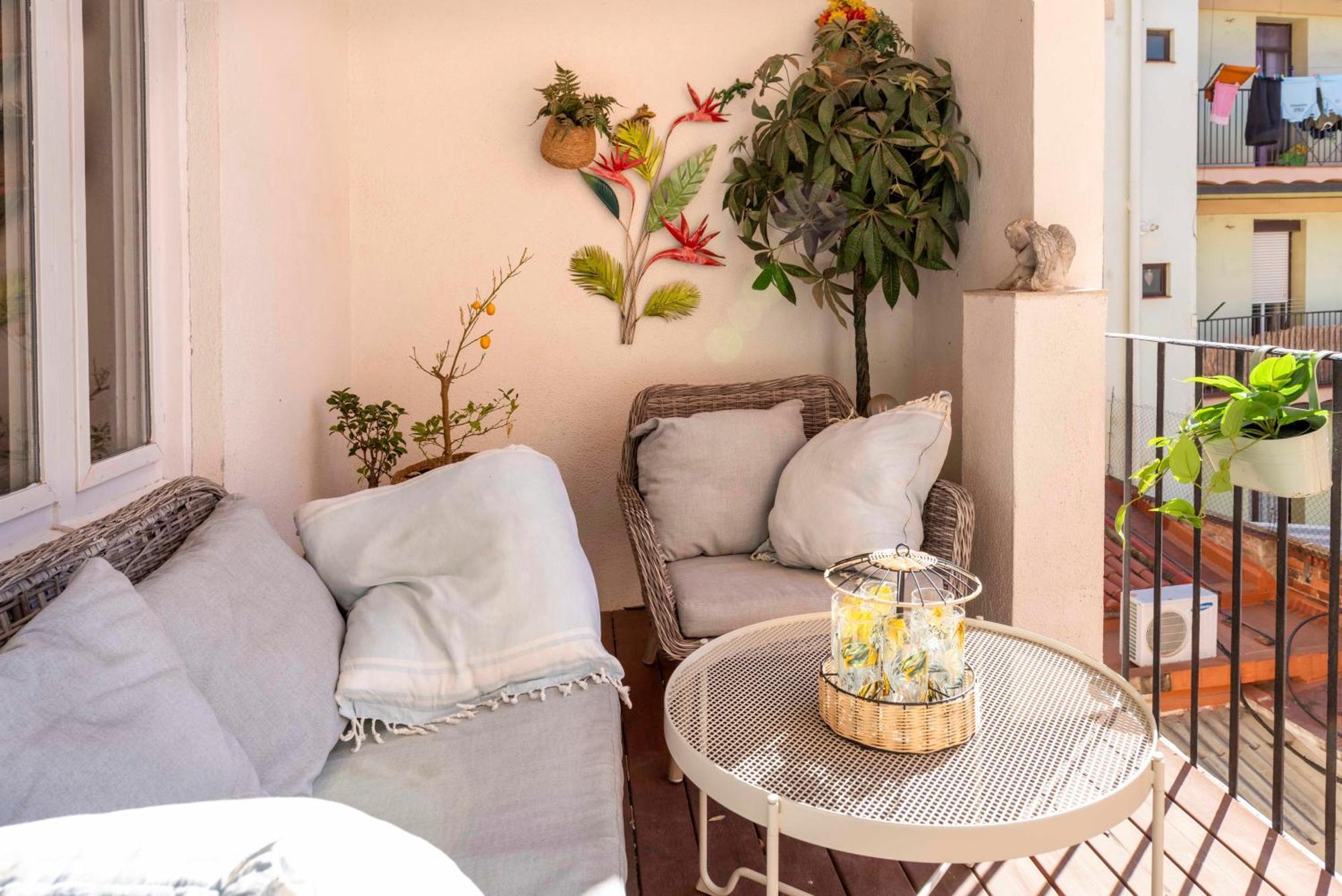 Enchanting 2 Bedroom Flat With Terrace Near Placa Espanya Barcellona Esterno foto