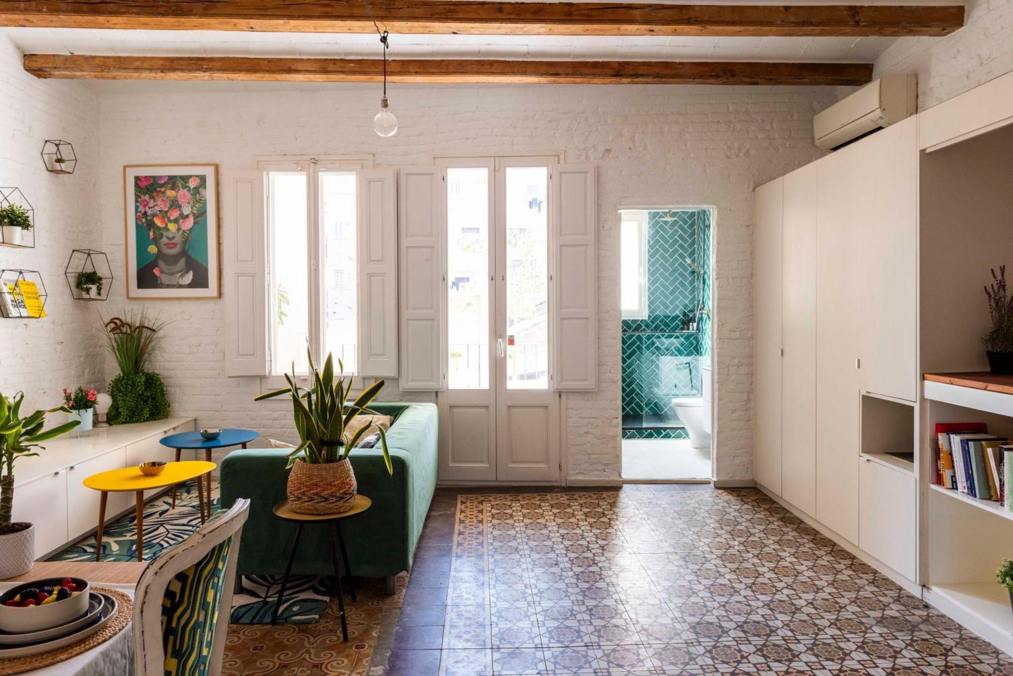 Enchanting 2 Bedroom Flat With Terrace Near Placa Espanya Barcellona Esterno foto